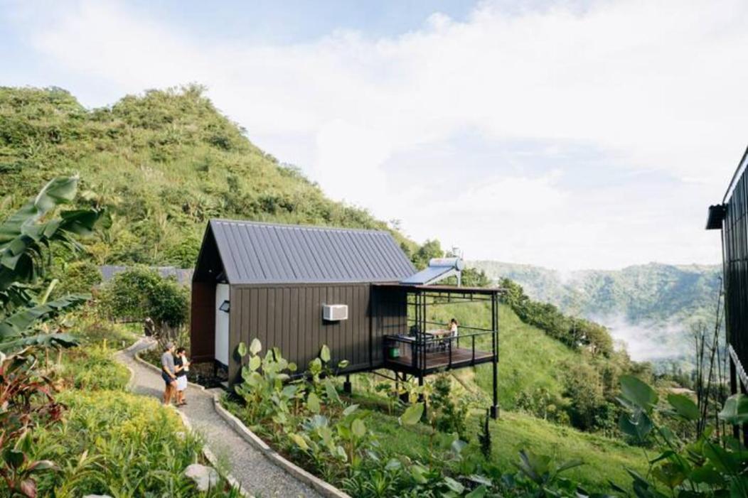 Grey Rock Mountain Cabin W/ Jacuzzi Balamban Exterior photo